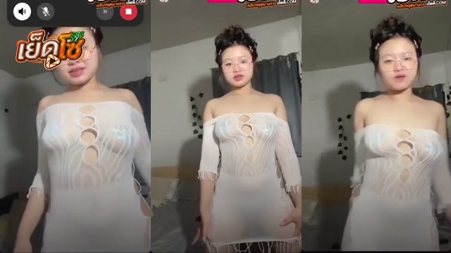 คลิปหลุด ทางบ้าน แม่ค้าสาวใส่ชุดสุดเเซ่บขายของยั่วไปเสียวน่าเย็ดสุดๆ
